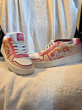 Barbie Women's Casual Court Sneaker Floral Sneakers Pink & White US 7